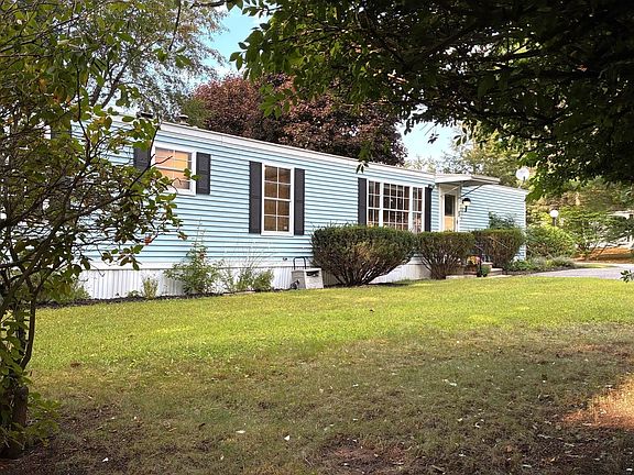 2nd image of 8-8A Lisa Cir