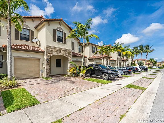 2nd image of 15381 SW 119th Ln #15381