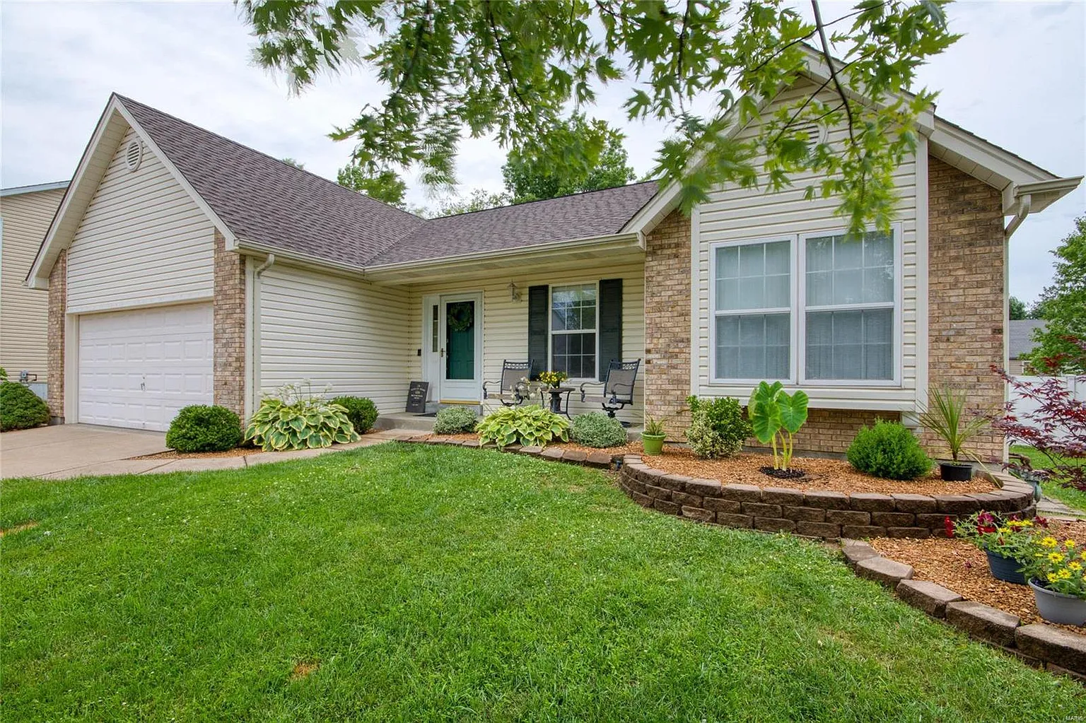 516 Brookneal Dr photo 1