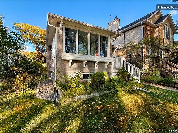 2nd image of 179 Angus Crescent