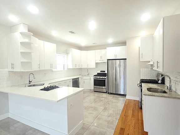 2nd image of 647 Ocean Ave #1A