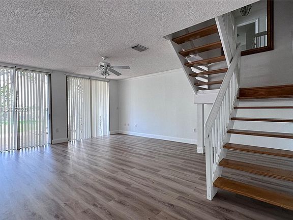 3rd image of 9781 NW 45th Ln