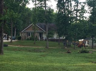 4012 Buckingham Springs Rd, Dillwyn, VA 23936