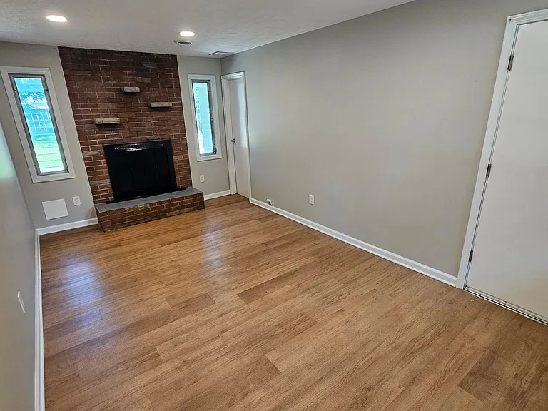4839 Belle Meadow Rd — Photo 4