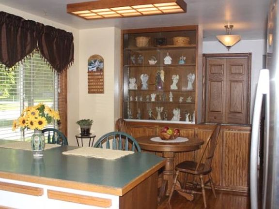 Another view of kitchen.