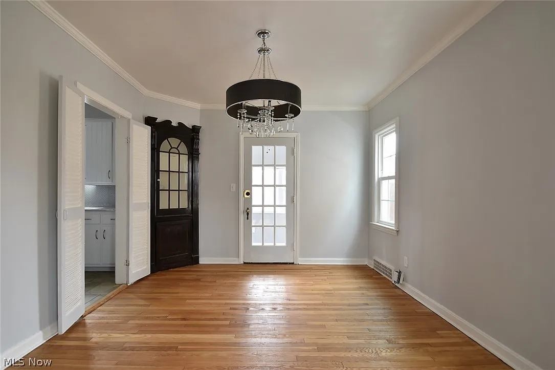 4 bed, 2.5 bath, 1904 sqft, $2,600 — Photo 4