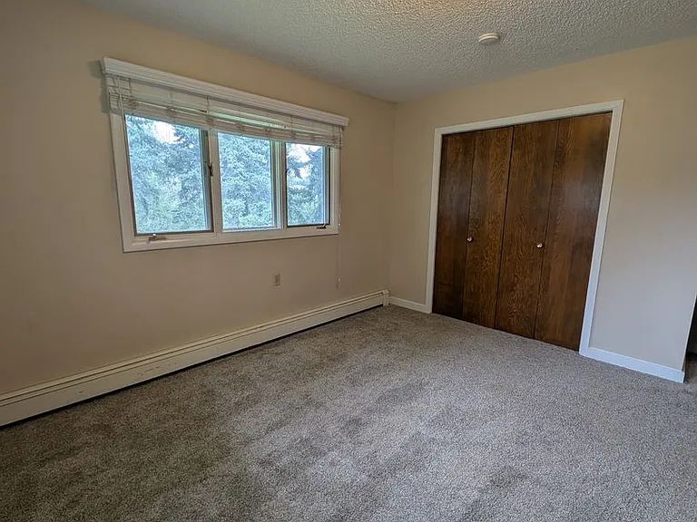 8731 Haggerty Ln — Photo 17