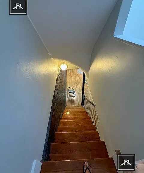 14 Quint Ave #1 — Photo 5