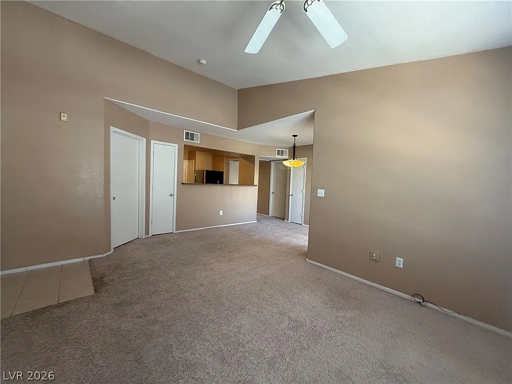 2 bed, 2.0 bath, 937 sqft, $1,400 — Photo 4