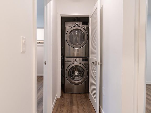 5th image of 3307 Primera Ave #Ee2f3e3da