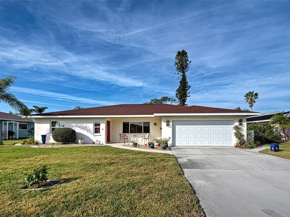 1723 N Gondola Ct, Venice, FL 34293