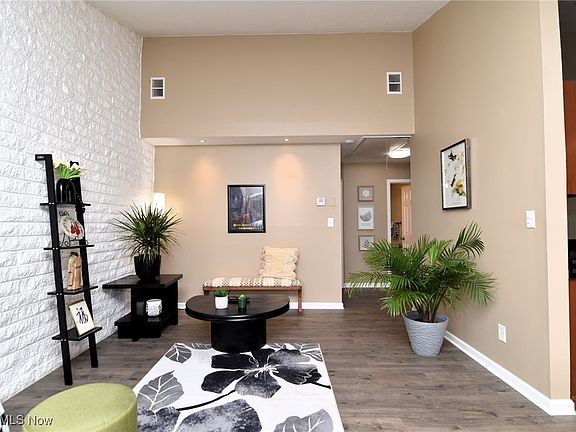 3rd image of 21846 River Oaks Dr APT 4D