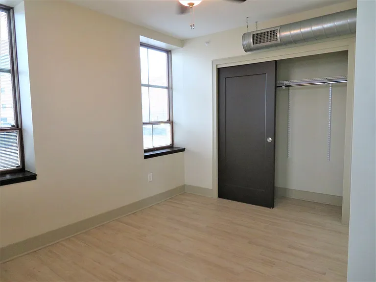 603 W Main St #705 — Photo 7
