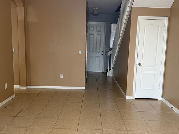 3rd image of 1510 Seminole Palms Drive