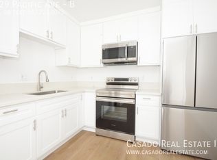 3029 Pacific Ave #B, Long Beach, CA 90806
