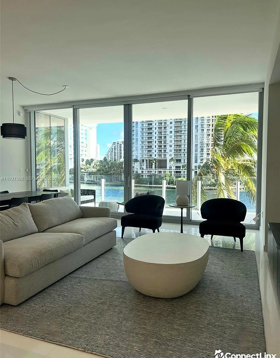 1 bed, 1.0 bath, $12,250 — Photo 3
