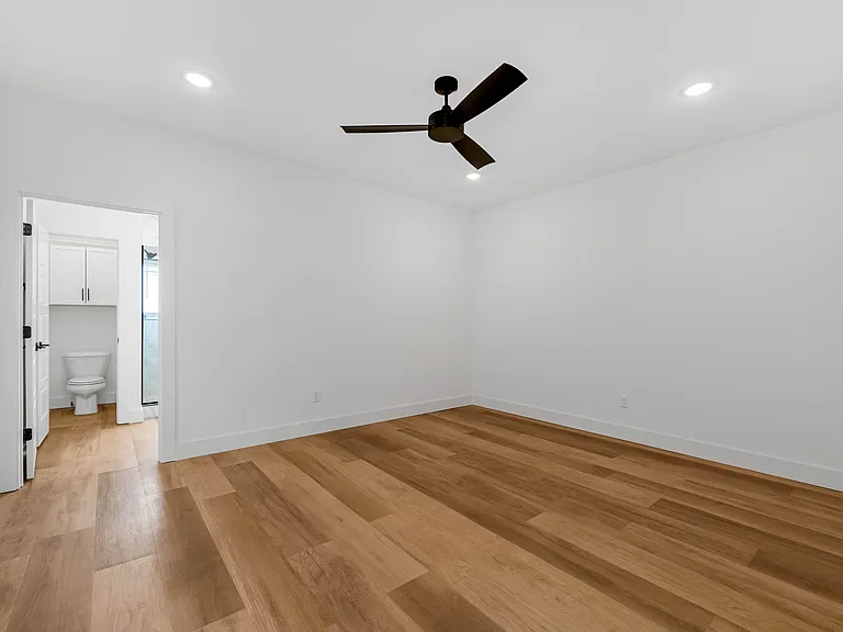 2634 Livingston Sq #1.2 — Photo 10