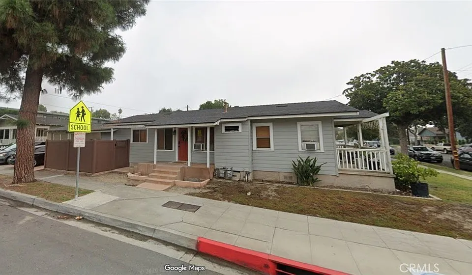 326 E Canyon Blvd