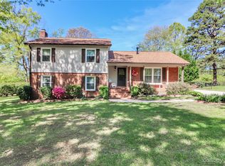 1141 Fieldstone Rd, Mooresville, NC 28115