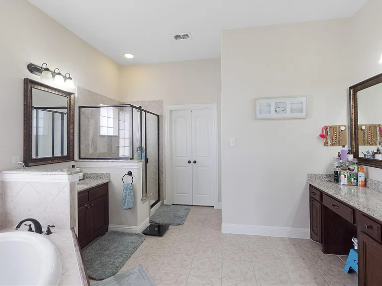 2573 Hannah Cir — Photo 9