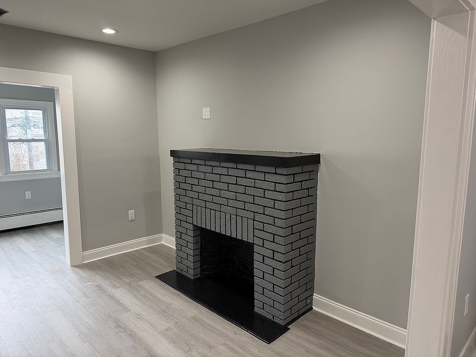 1st image of 33-35 Cedar Ave #2