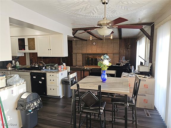 5th image of 840 Archer Rd