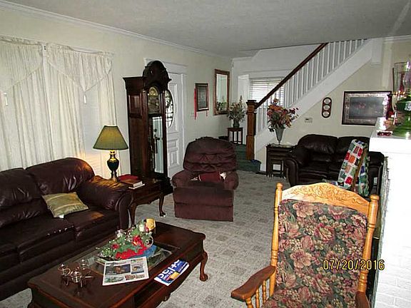 3rd image of 1300 Saint Marys Ave