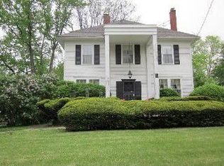 615 W Downer Pl, Aurora, IL 60506