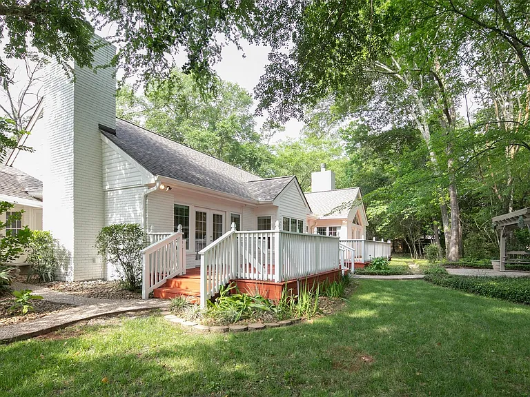 27 W Shaker Ct — Photo 36