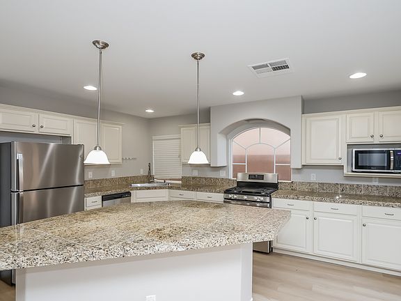 2nd image of 4469 Mission Meadow Cir