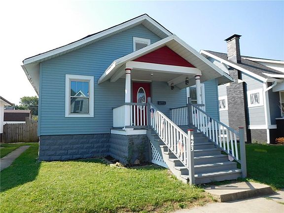 2nd image of 423 W Mechanic St
