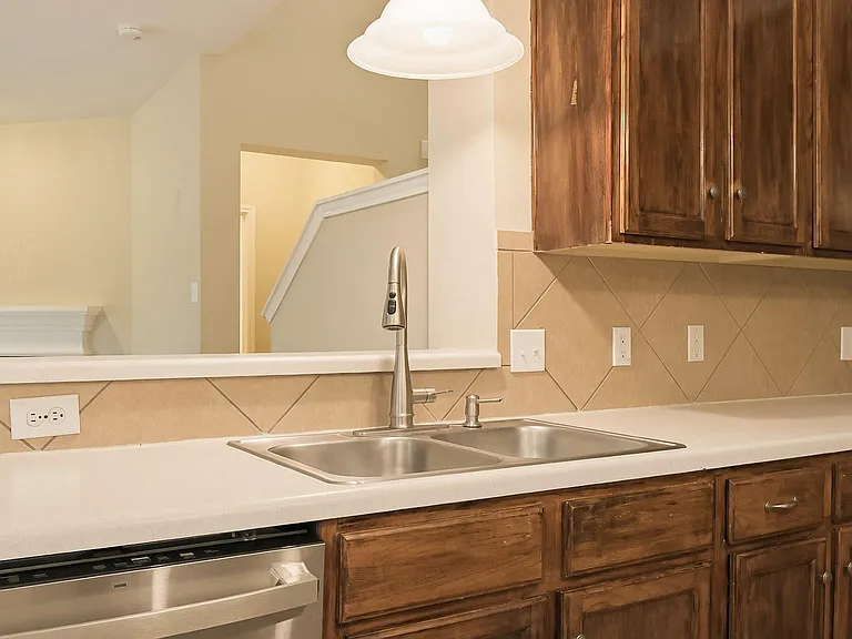 1132 Alexandria Way — Photo 15