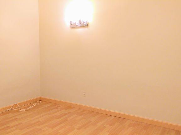 2nd image of 1690 Golden Gate Ave APT 02