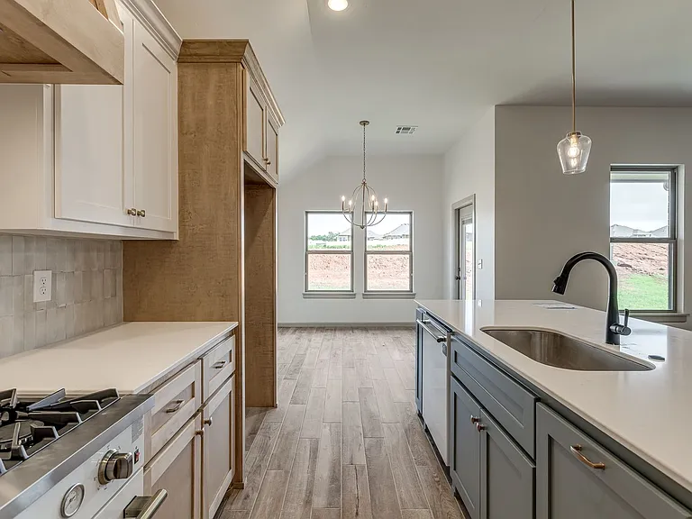 1103 Wisteria Way — Photo 42