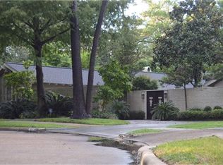 12422 Cobblestone Dr, Houston, TX 77024