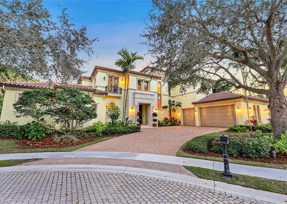 372 Cromwell Ct, Naples, FL 34108 | MLS #223008919 | Zillow