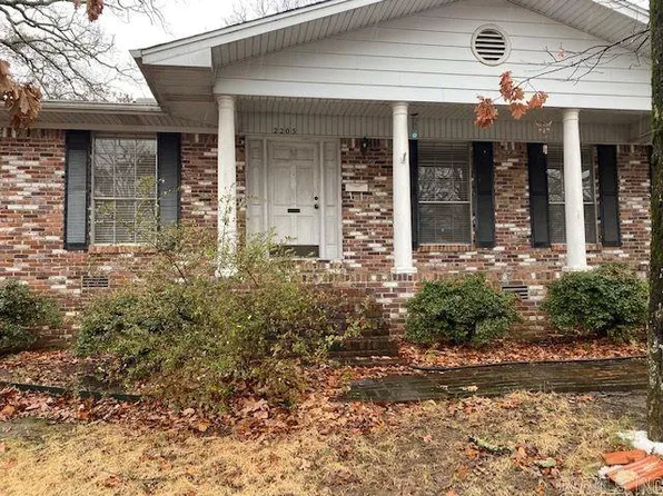 2205 Osage Dr, North Little Rock, AR 72116