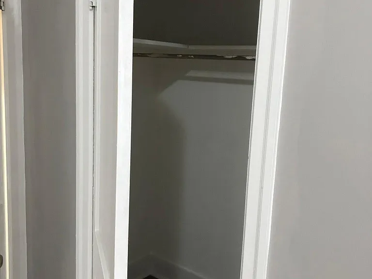 1103 Pine St #2A — Photo 10