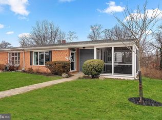 19 Arkla Ct, Catonsville, MD 21228