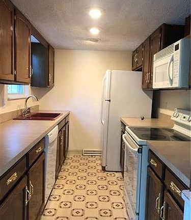 4th image of 4227 Minsi St