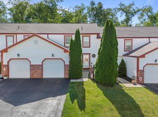1489 Yorktown Dr, Lawrence, PA 15055
