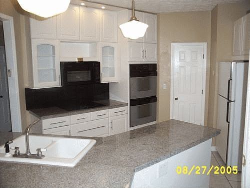 Kitchen with Gas Range