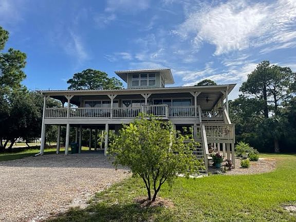 4th image of 801 W Bay Shore Dr