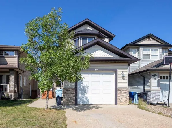 322 W Grosbeak Way, Wood Buffalo, AB T9K 0L8