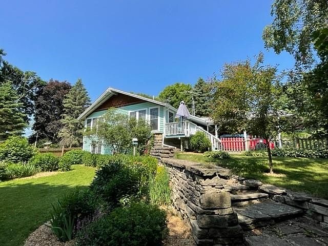 1st image of W2205 Ledgeview Rd