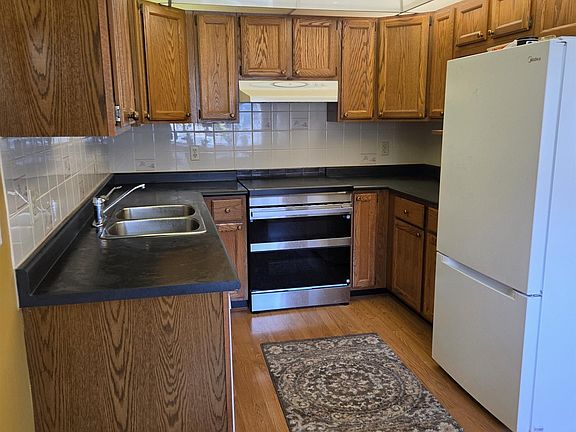 5th image of 767 North Rd #6