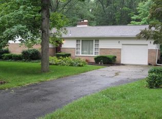 5685 Hunter Rd, Enon, OH 45323