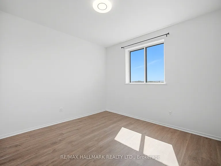 3025 The Credit Woodlands #314 — Photo 23