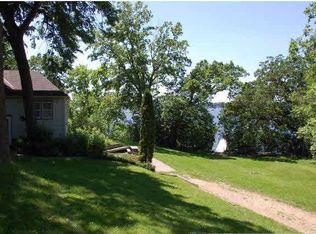 4199 N Shore Dr, Mound, MN 55364