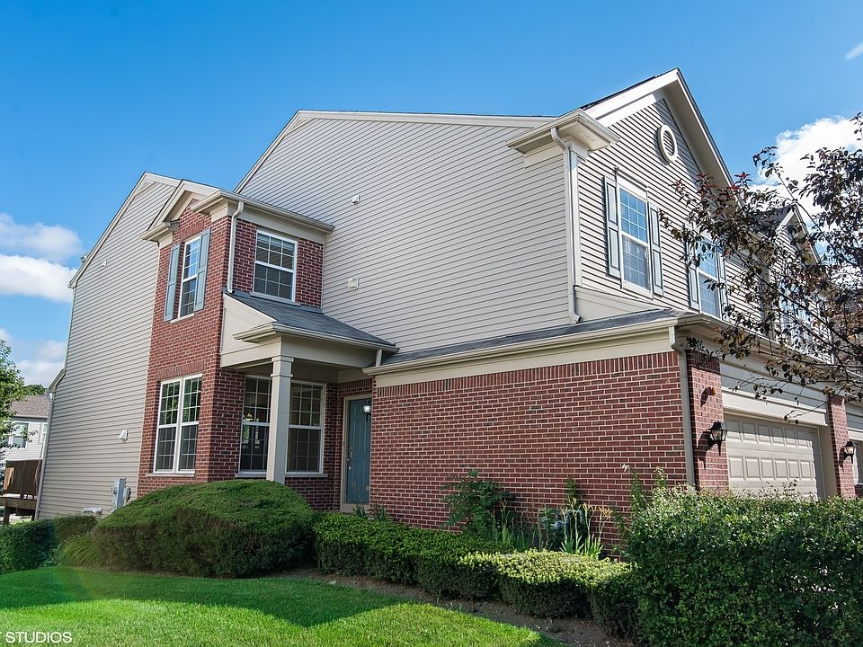 1st image of 946 Elizabeth Dr